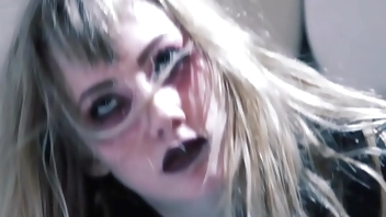 the psychopath girl is fucked by her pervert doctor