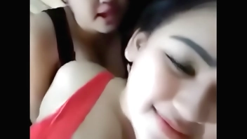 Free girl XXX Videos